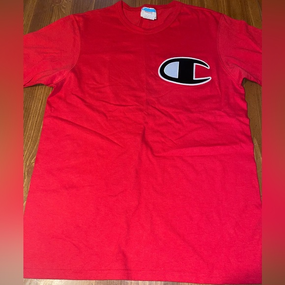 Champion Classic Red Tee Big C Logo Size Medium - Picture 1 of 4
